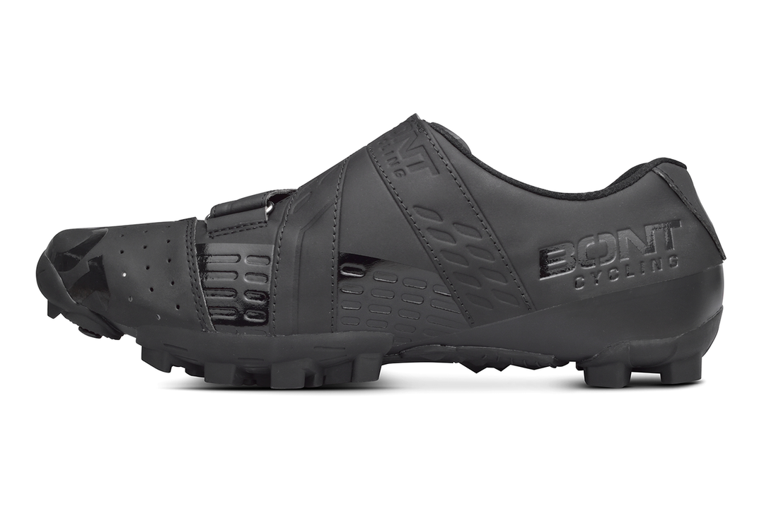 Riot MTB+ Black/Black (USA)