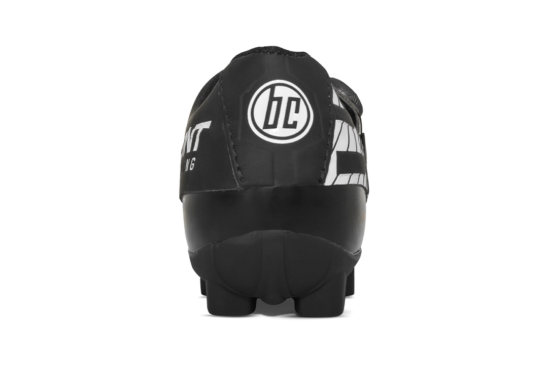 Riot MTB+ Black/White (USA)