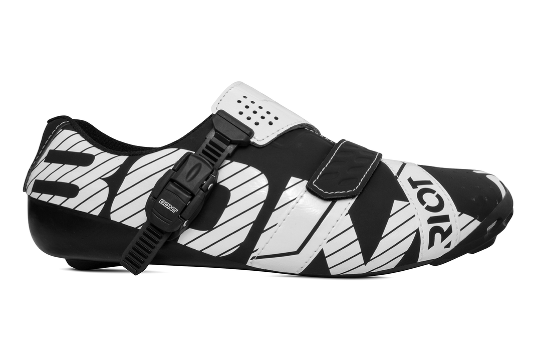 Riot Buckle Black/White (USA)