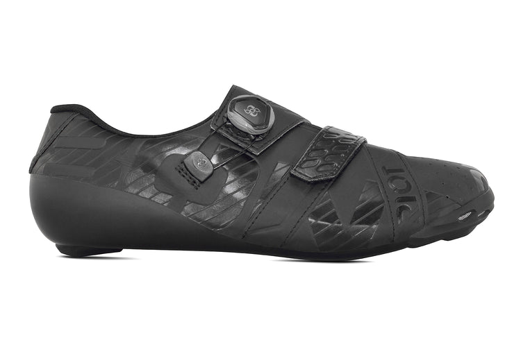 Riot+ Black (UK)