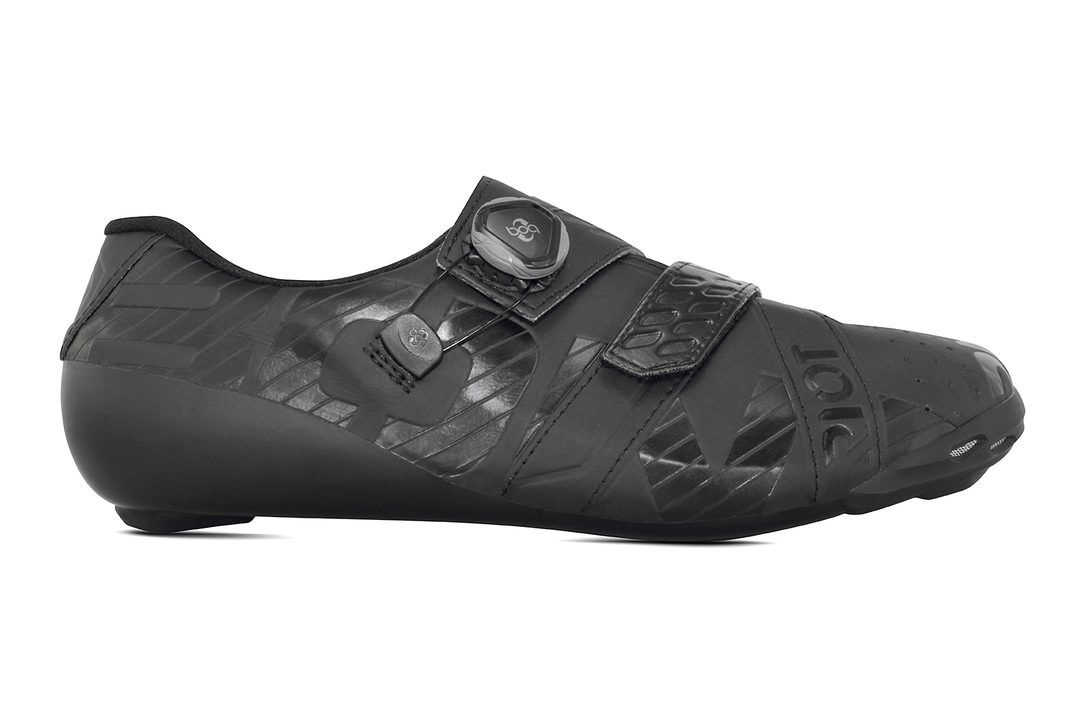 Riot+ Black (UK)