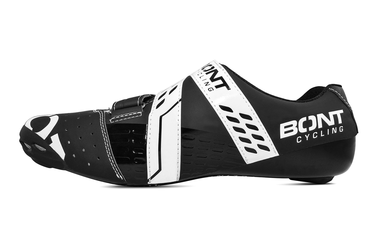 Riot+ Black/White (USA)