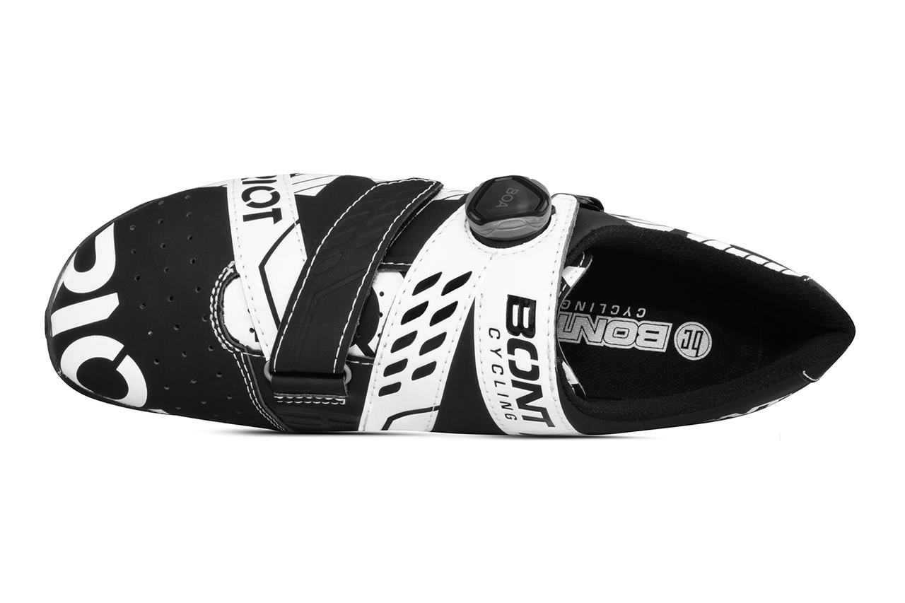 Riot+ Black/White (USA)