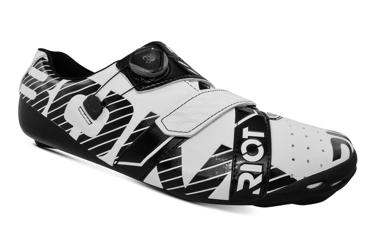 Riot+ White/Black (USA)