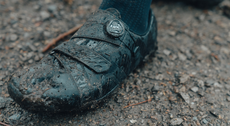 Riot MTB+ Black/Black (AUS)